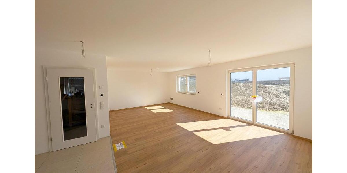 Doppelhaushälfte Heldenstein - 5 Zimmer, 153 m&sup2;, 1.660&euro; | Angebot:25642058