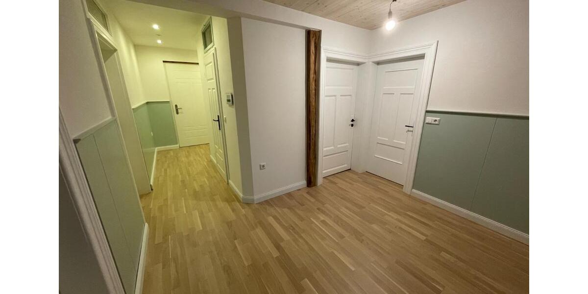 Etagenwohnung Frielendorf - 5 Zimmer, 112 m&sup2;, 950&euro; | Angebot:25840197