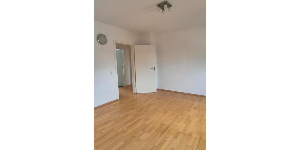Dachgeschoßwohnung Bous - 1 Zimmer, 65 m&sup2;, 500&euro; | Angebot:26039179