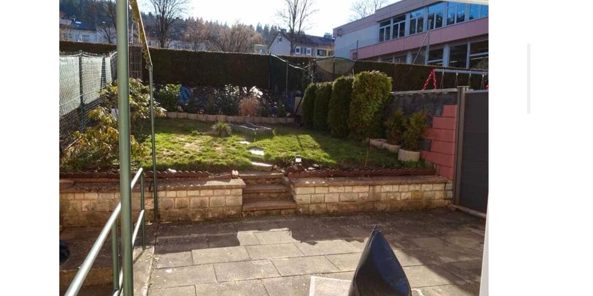 Reihenhaus Tuttlingen - 5 Zimmer, 120 m&sup2;, 1.400&euro; | Angebot:26211753