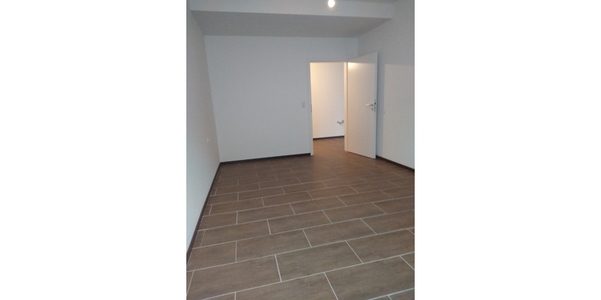 Erdgeschoßwohnung Zwiesel - 2 Zimmer, 61 m&sup2;, 500&euro; | Angebot:25232300