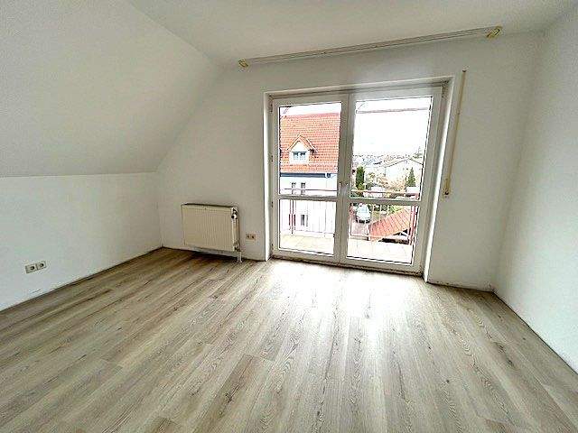 Etagenwohnung Birkenfeld - 4 Zimmer, 110 m&sup2;, 1.100&euro; | Angebot:25668671