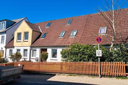 Wohnen auf Zeit Tastrup - 6 Zimmer, 200 m&sup2;, 300&euro; | Angebot:26263027