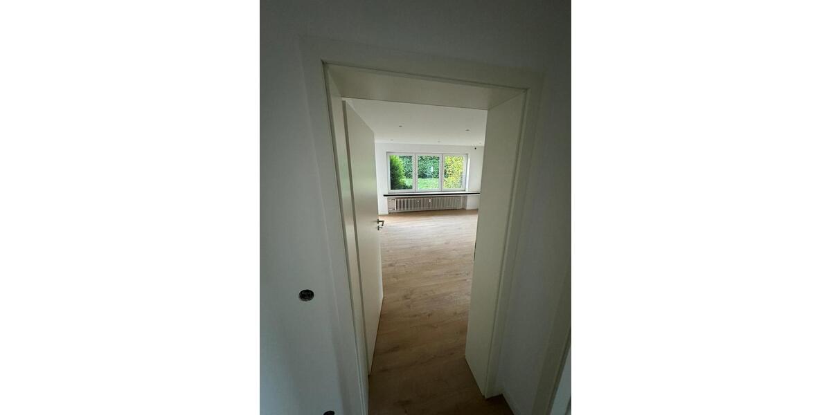 Etagenwohnung Bielefeld Heepen - 4 Zimmer, 95 m&sup2;, 1.350&euro; | Angebot:25822543