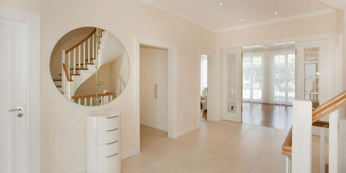 Einfamilienhaus Düsseldorf Stadtbezirk 5 - 8 Zimmer, 365 m&sup2;, 11.250&euro; | Angebot:26107784