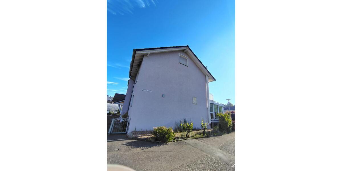 Dachgeschoßwohnung Neckarbischofsheim - 2 Zimmer, 47 m&sup2;, 590&euro; | Angebot:26610117
