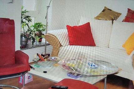 2 Zimmer Whg im vorderen Westen zimmer