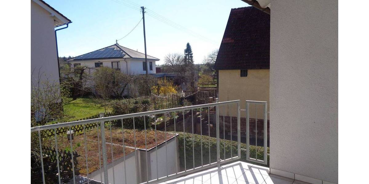 Etagenwohnung Wertheim Nassig - 4 Zimmer, 94 m&sup2;, 800&euro; | Angebot:26618115