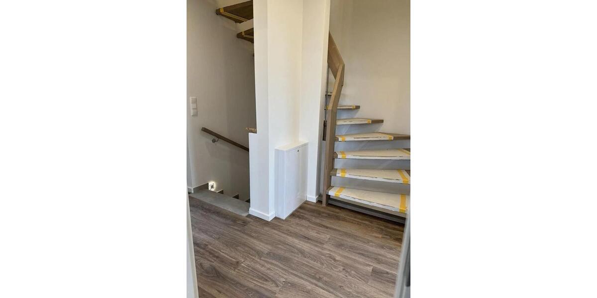 Doppelhaushälfte Horneburg - 5 Zimmer, 109 m&sup2;, 1.750&euro; | Angebot:25866625