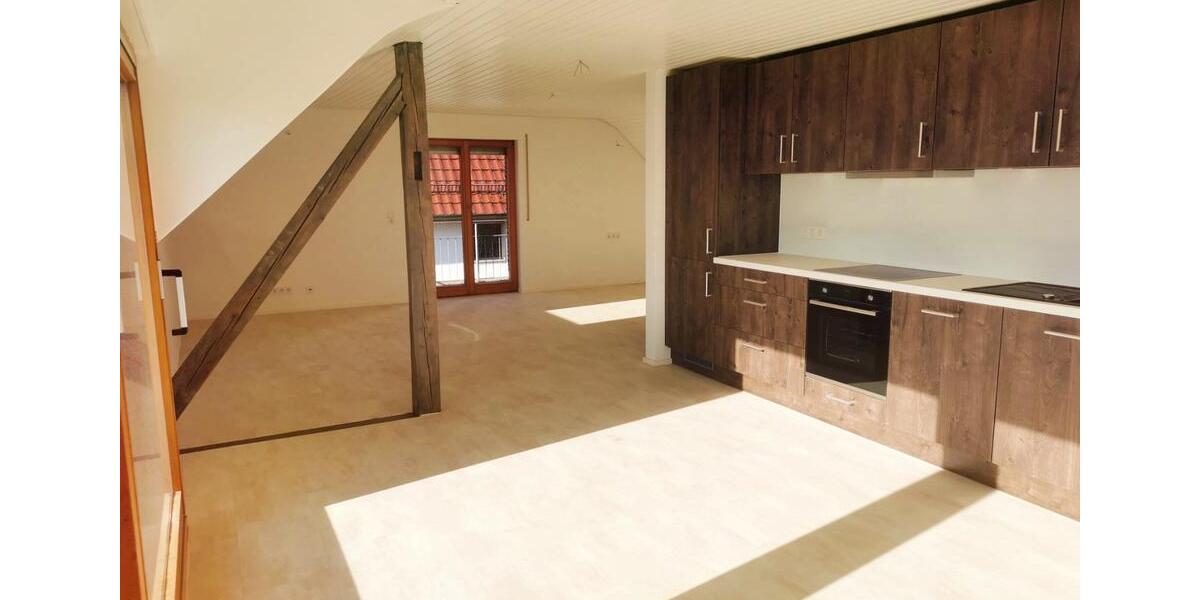 Dachgeschoßwohnung Böblingen Dagersheim - 3.5 Zimmer, 115 m&sup2;, 1.465&euro; | Angebot:24756229