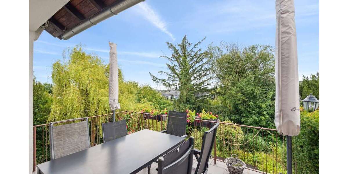Einfamilienhaus Hofheim - 6 Zimmer, 182 m&sup2;, 2.950&euro; | Angebot:26785996