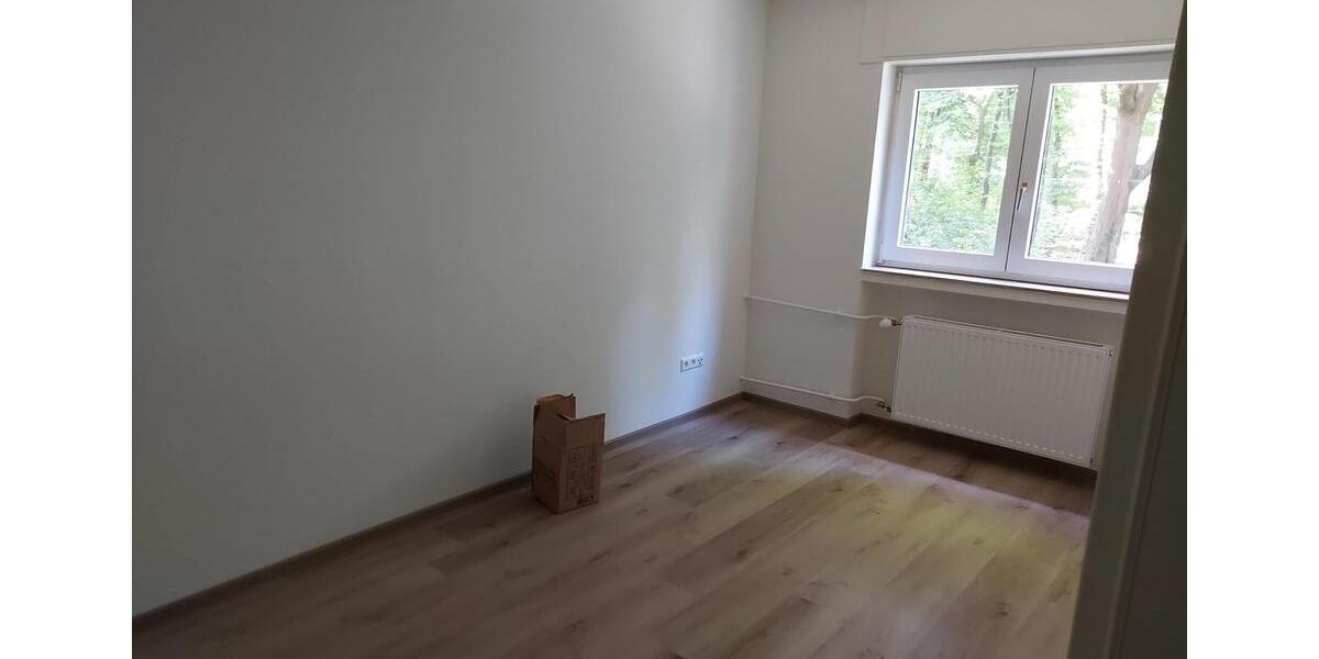 Wohnen auf Zeit Karlsruhe Hagsfeld - 12 Zimmer, 105 m&sup2;, 456&euro; | Angebot:26464266