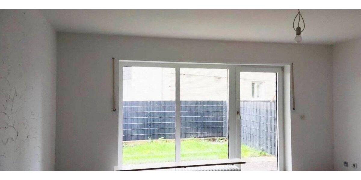 Etagenwohnung Paderborn OT Schloß Neuhaus Schloß Neuhaus - 3 Zimmer, 63 m&sup2;, 880&euro; | Angebot:26762622
