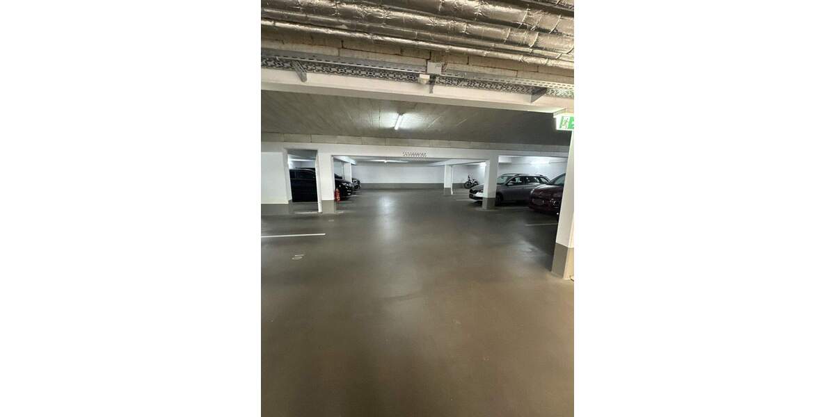 Etagenwohnung Gotha Gotha Nord - 3 Zimmer, 101 m&sup2;, 1.000&euro; | Angebot:24323446