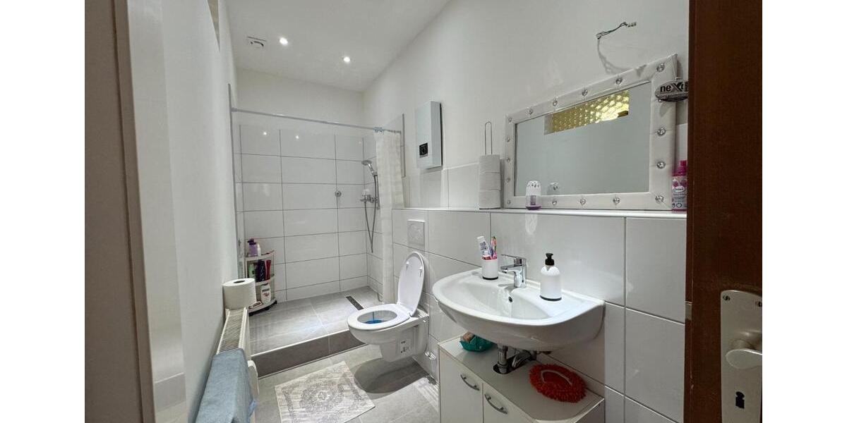 Erdgeschoßwohnung Duisburg Duisburg-Mitte - 3 Zimmer, 65 m&sup2;, 600&euro; | Angebot:26548257