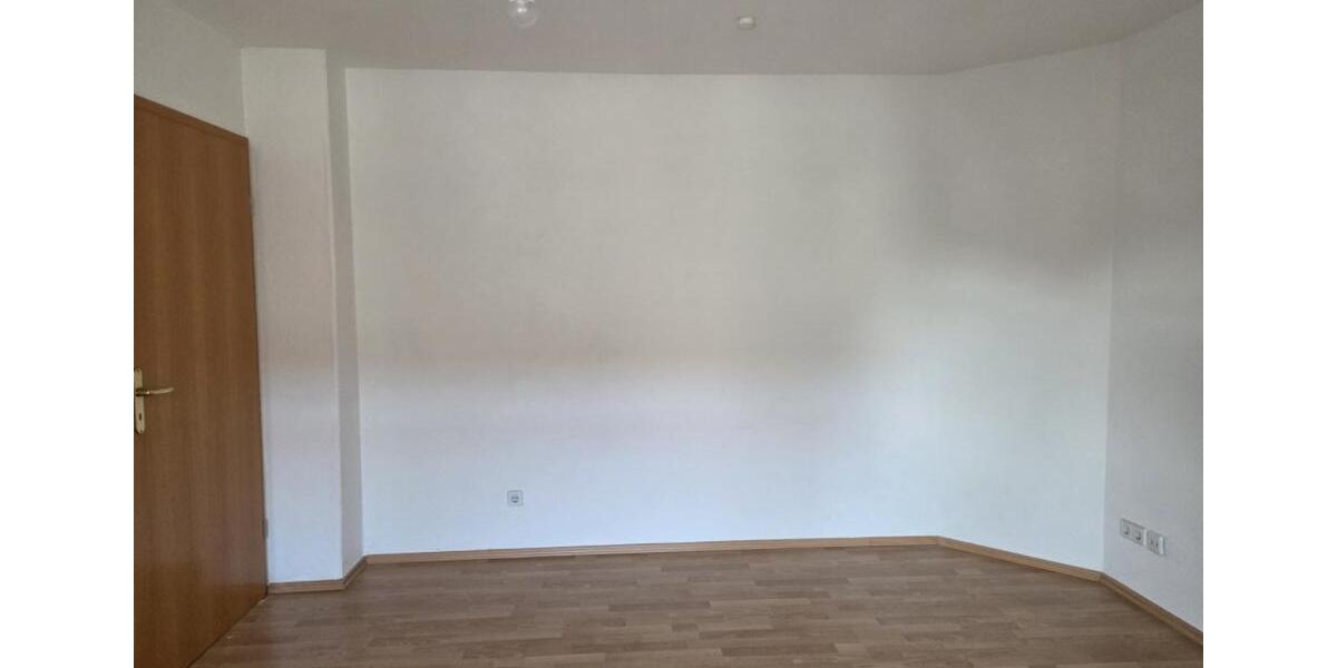 Dachgeschoßwohnung Meißen - 2 Zimmer, 44 m&sup2;, 315&euro; | Angebot:24848597