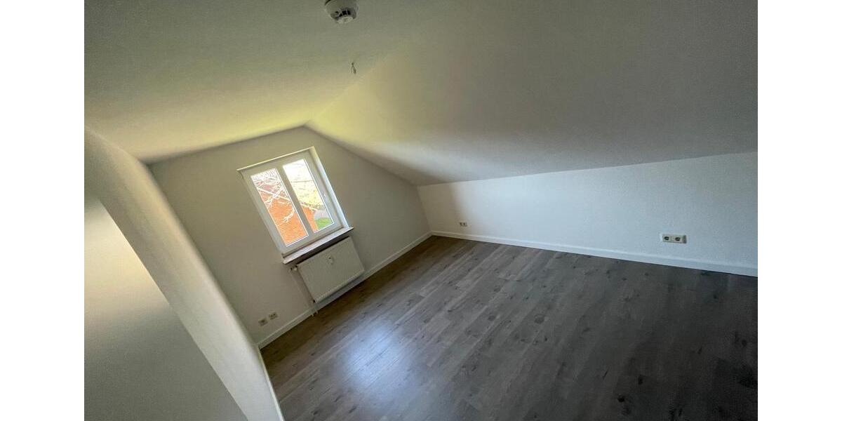 Etagenwohnung Niebüll - 3 Zimmer, 65 m&sup2;, 855&euro; | Angebot:26284517