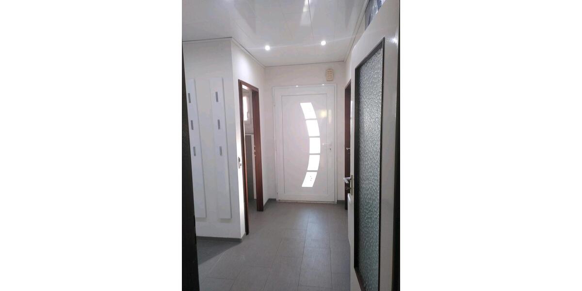 WG-Zimmer in 3er WG frei 12 zimmer