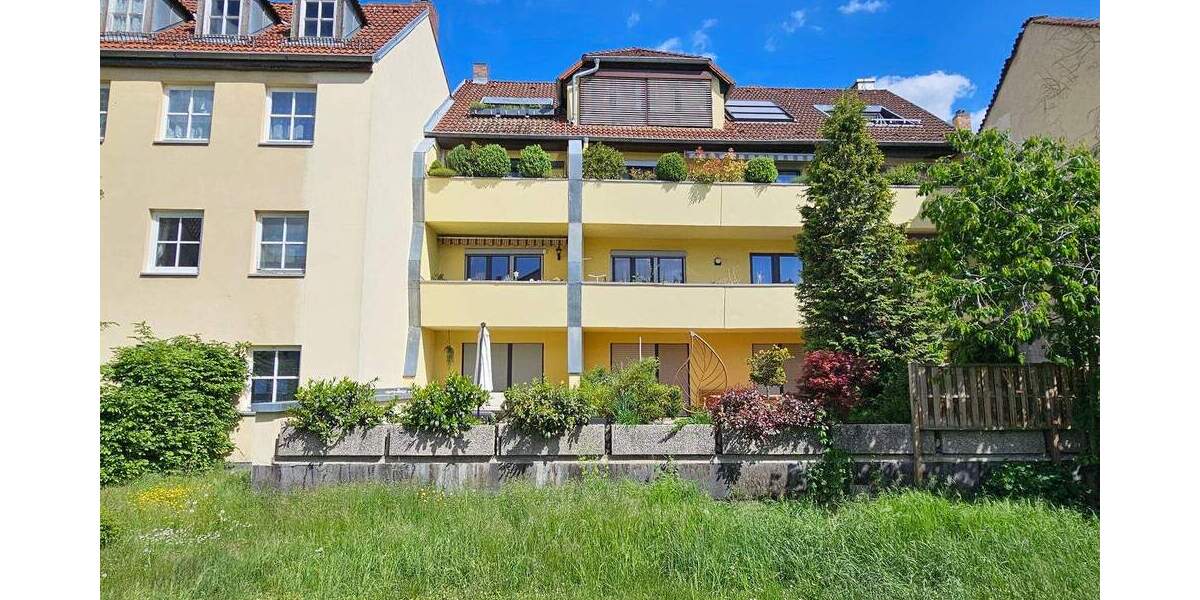 Etagenwohnung Coburg - 2 Zimmer, 60 m&sup2;, 580&euro; | Angebot:25097020