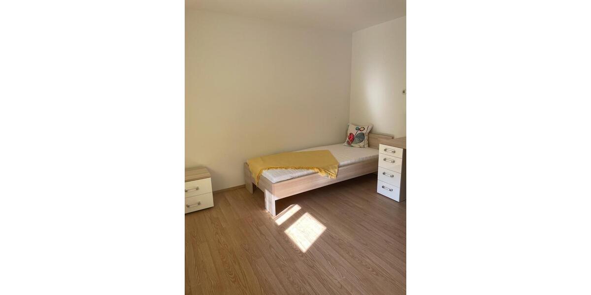 Wohnen auf Zeit Aresing - 5 Zimmer, 360&euro; | Angebot:21191183