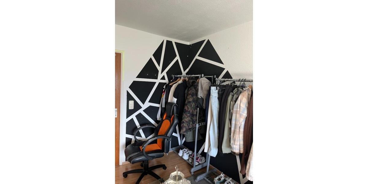 Gemütliches WG-Zimmer in Reutlingen Frei ab 15.01 4 zimmer