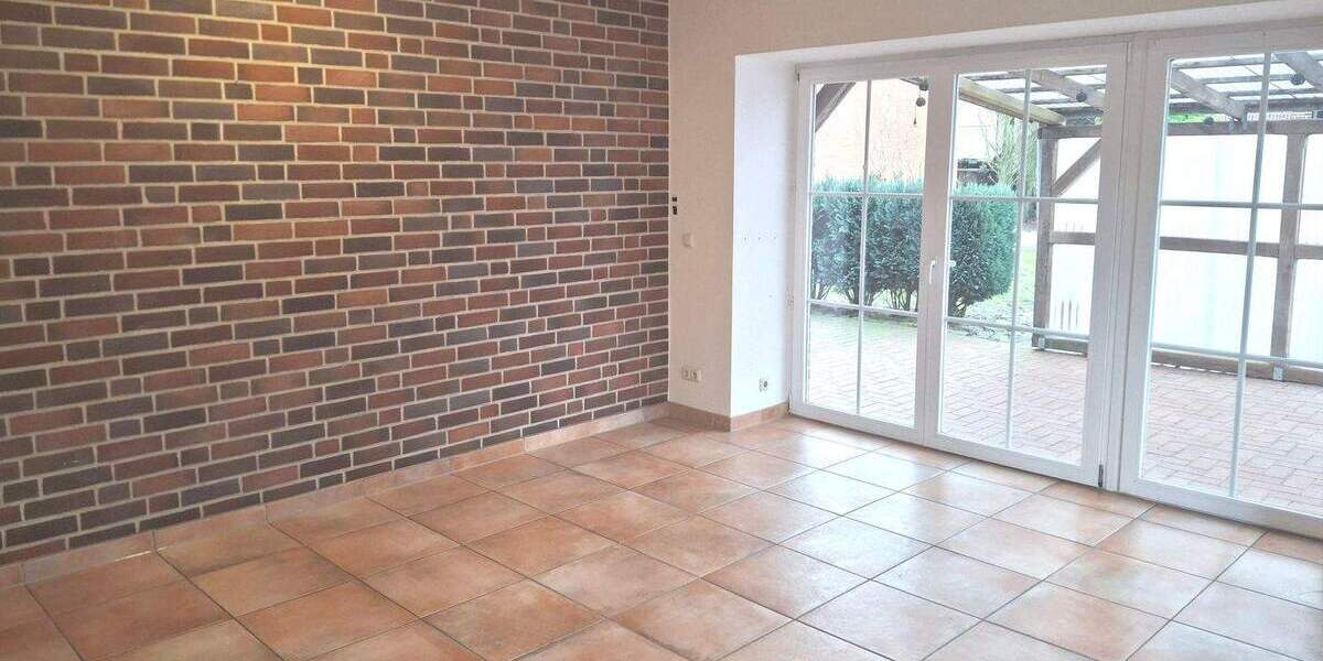 Bauernhaus, Landhaus Remmels - 8 Zimmer, 300 m&sup2;, 1.950&euro; | Angebot:25770396