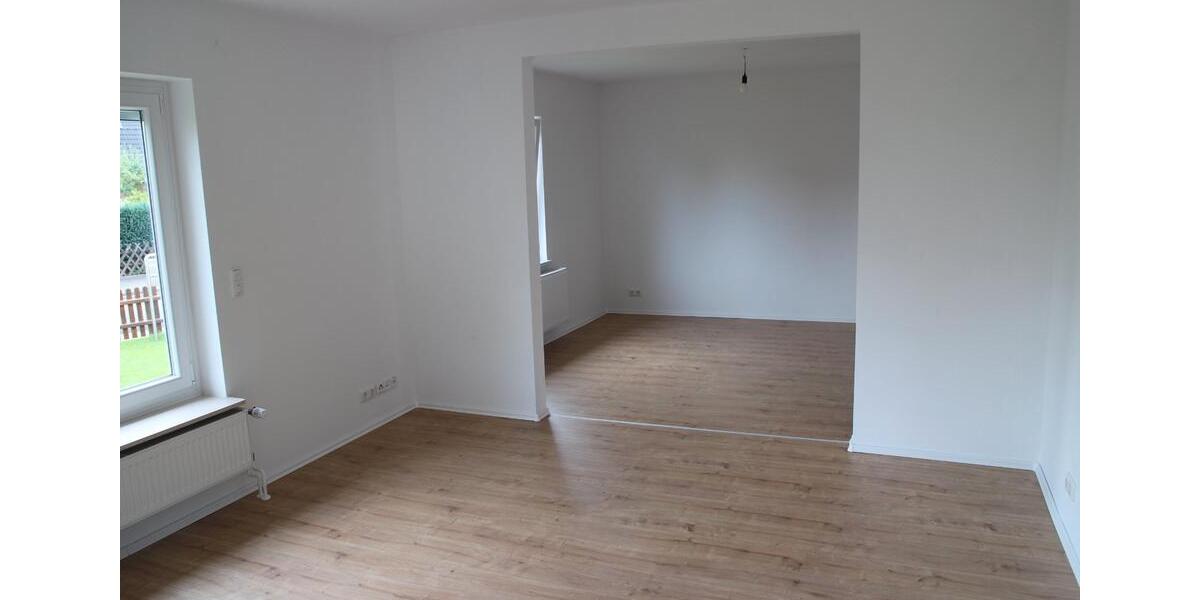 Einfamilienhaus Hambühren - 5 Zimmer, 100 m&sup2;, 1.200&euro; | Angebot:26607172