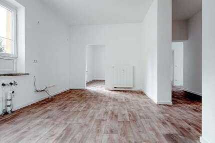 Wohnung Burkhardtsdorf - 4 Zimmer, 90 m&sup2;, 600&euro; | Angebot:25600689