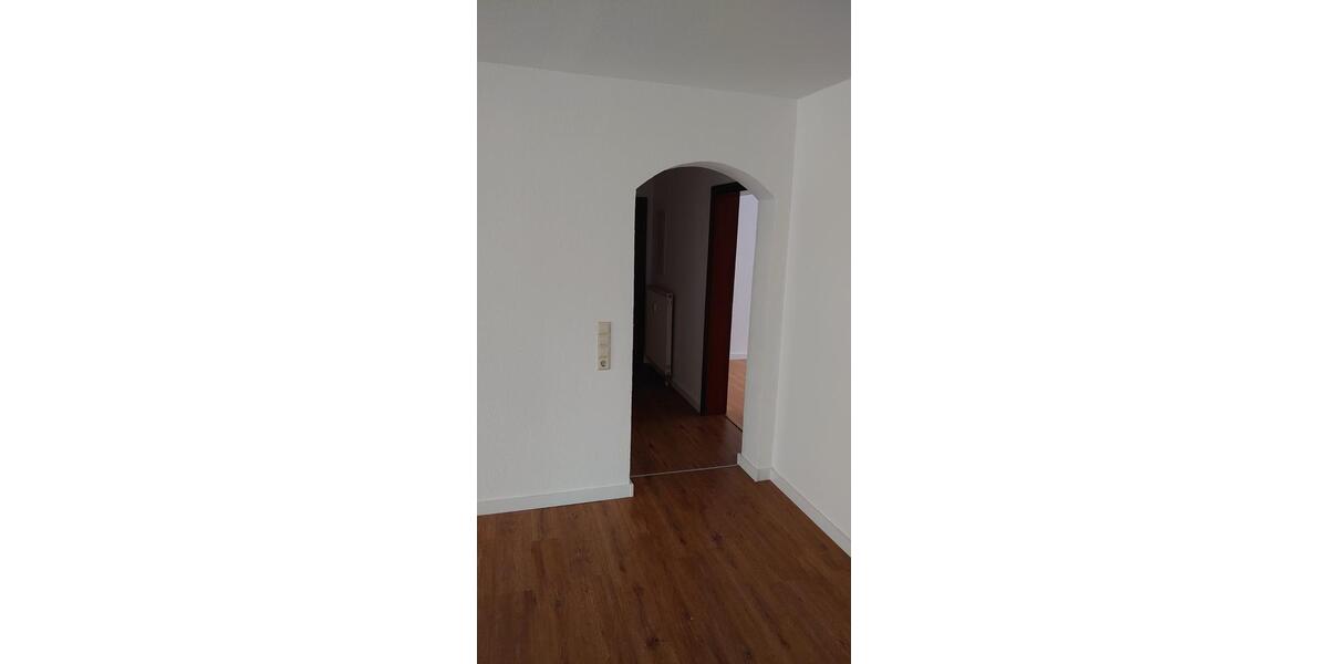 Erdgeschoßwohnung Sonneberg - 3 Zimmer, 89 m&sup2;, 680&euro; | Angebot:24743895