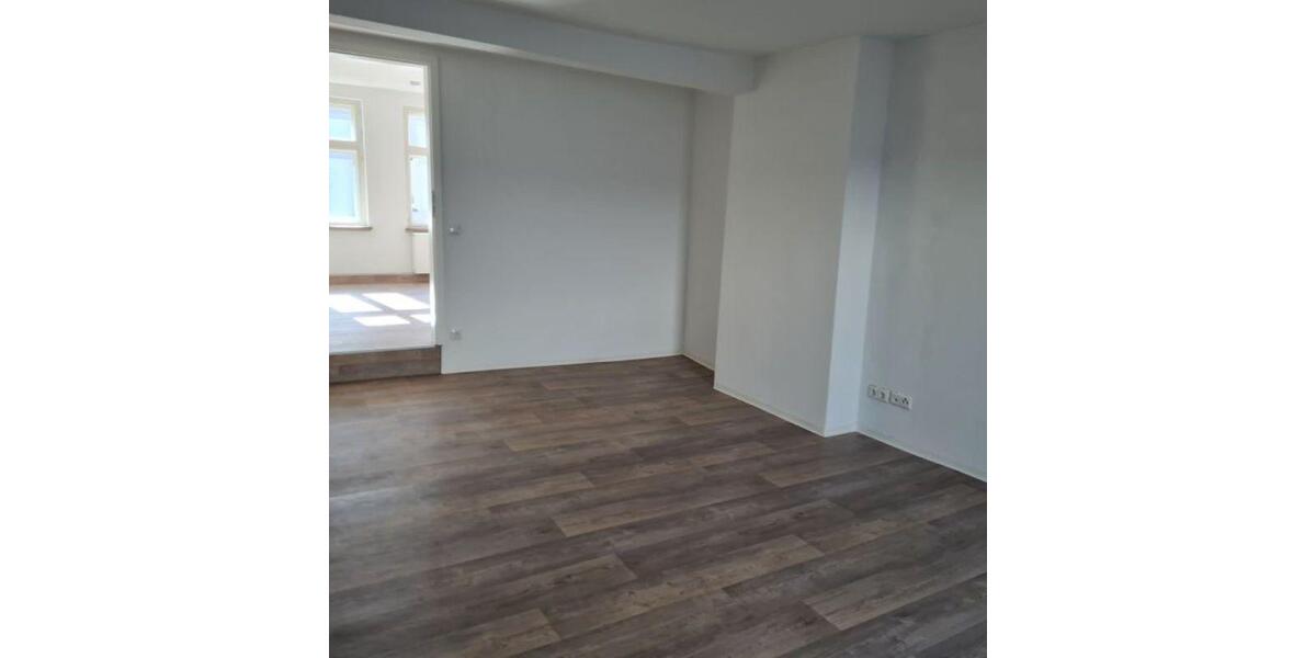 Etagenwohnung Finsterwalde - 4 Zimmer, 109 m&sup2;, 650&euro; | Angebot:23677591