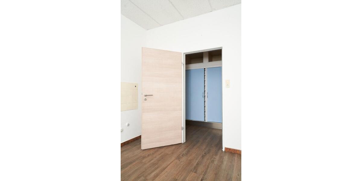 Gewerbeobjekt Augsburg Haunstetten-Siebenbrunn - 1.100&euro; | Angebot:26637025