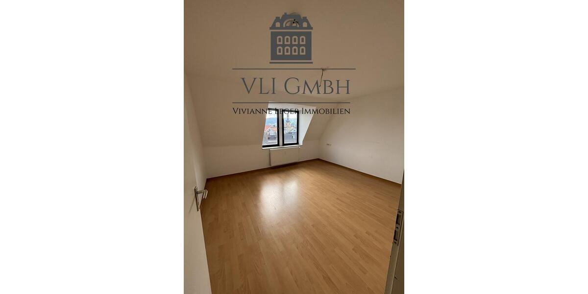 Dachgeschoßwohnung Saarbrücken - 1 Zimmer, 75 m&sup2;, 680&euro; | Angebot:25906340