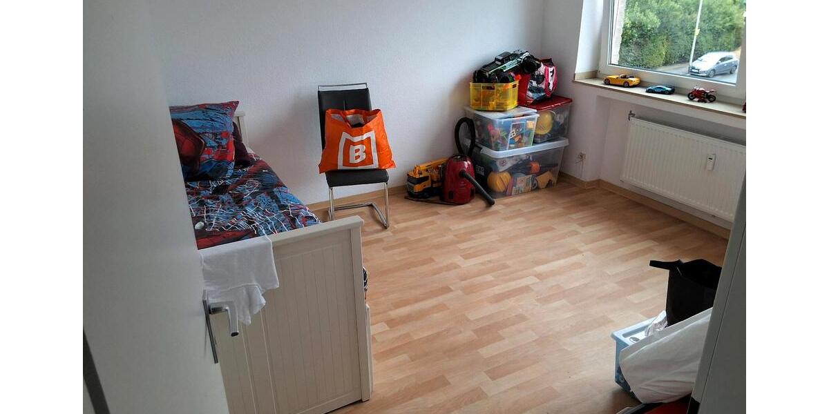 Etagenwohnung Baesweiler - 3 Zimmer, 77 m&sup2;, 1.000&euro; | Angebot:25759234