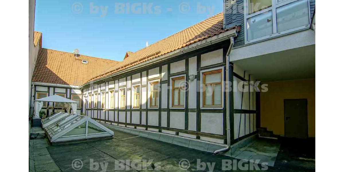 BIGKs - Suhl: Mitte 2 Raum Wohnung ,WG geeignet, Dusche, sep. Küche (-;) - 2- Suhl Suhl Mitte | Angebot:26536225