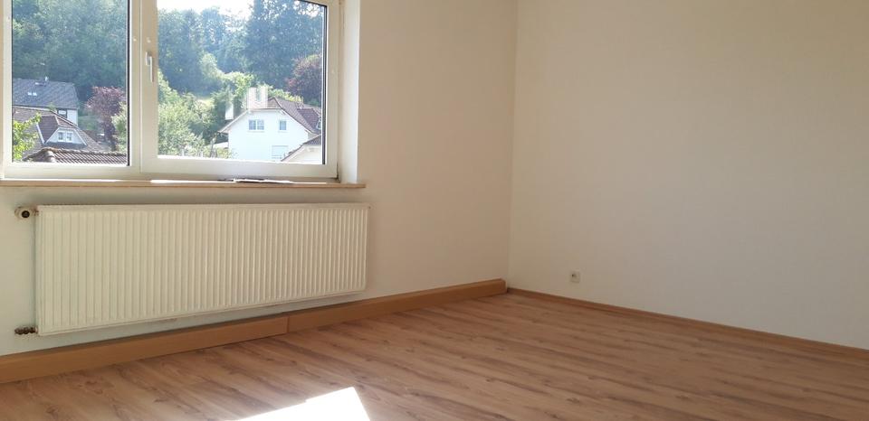 Etagenwohnung Bergneustadt - 3 Zimmer, 60 m&sup2;, 466&euro; | Angebot:26456137