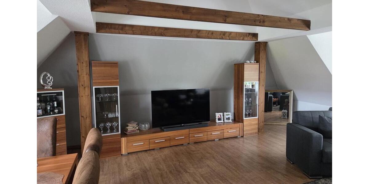 Dachgeschoßwohnung Bersenbrück - 3 Zimmer, 105 m&sup2;, 900&euro; | Angebot:26567075