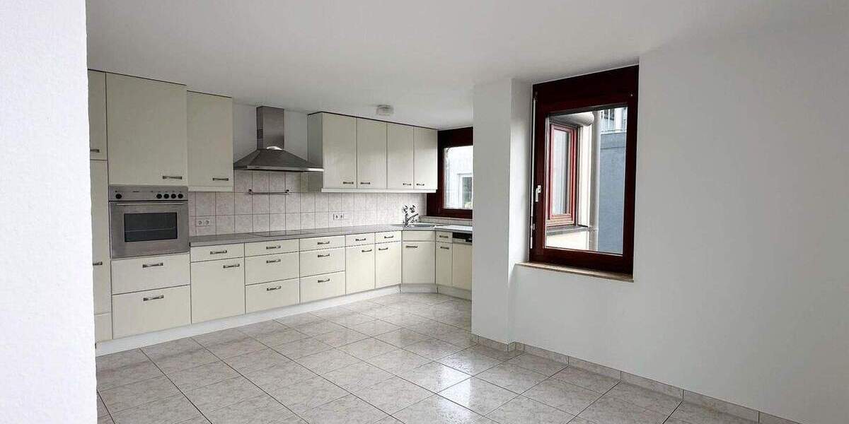Etagenwohnung Stuttgart Schönberg - 3 Zimmer, 110 m&sup2;, 1.300&euro; | Angebot:24827277