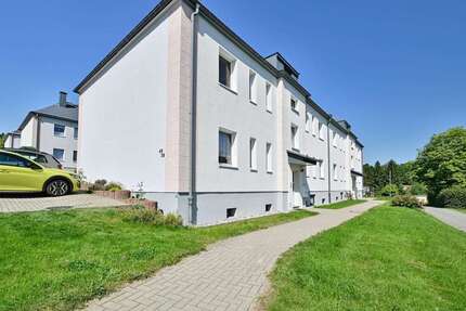 Wohnung zum Mieten in Bärenstein 300 € 57.28 m²