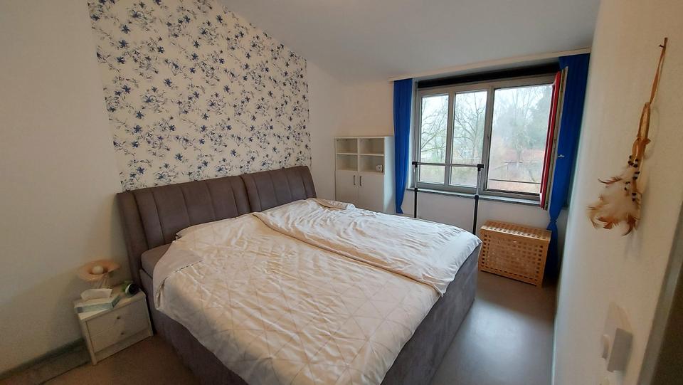 Dachgeschoßwohnung Isen - 3 Zimmer, 68 m&sup2;, 800&euro; | Angebot:25636493