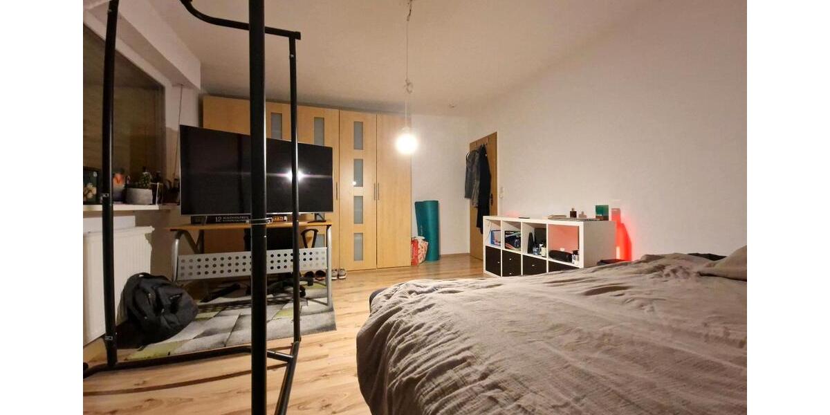 Wohnen auf Zeit Bornheim - 1 Zimmer, 18 m&sup2;, 400&euro; | Angebot:26630262