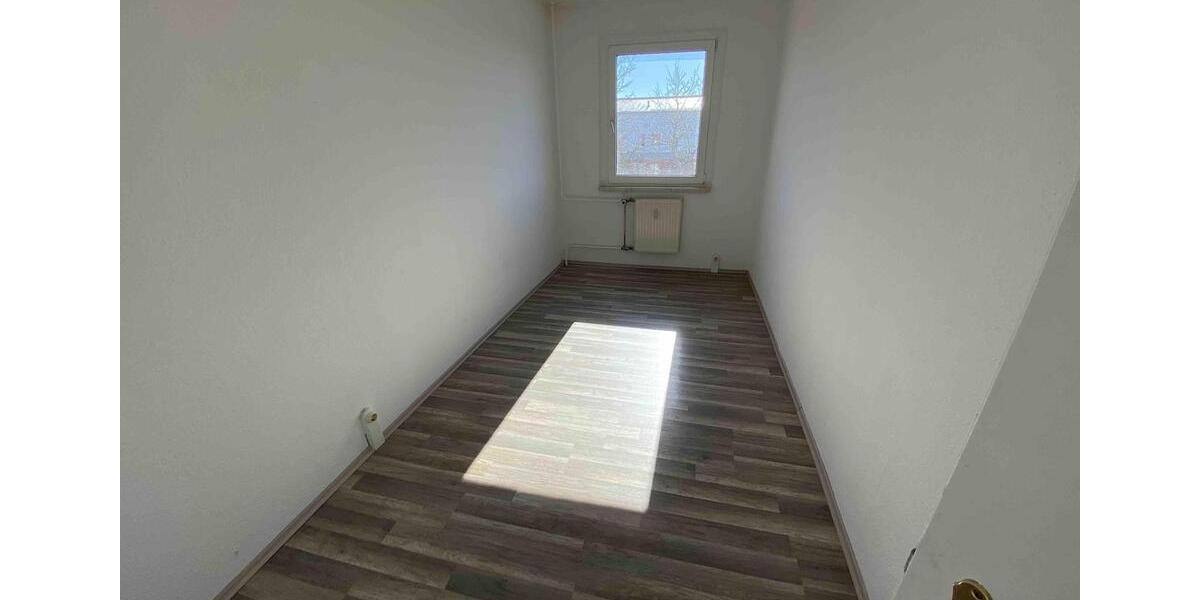 Etagenwohnung Bad Düben - 4 Zimmer, 71 m&sup2;, 494&euro; | Angebot:24714124