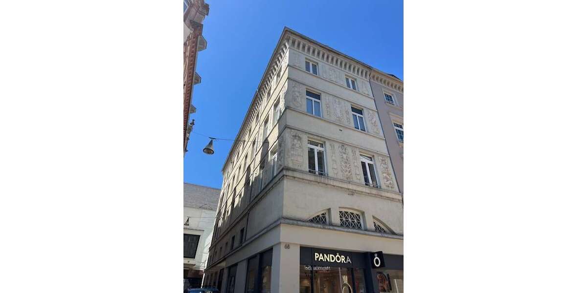 Etagenwohnung Wiesbaden Mitte - 3 Zimmer, 108 m&sup2;, 1.490&euro; | Angebot:26826652