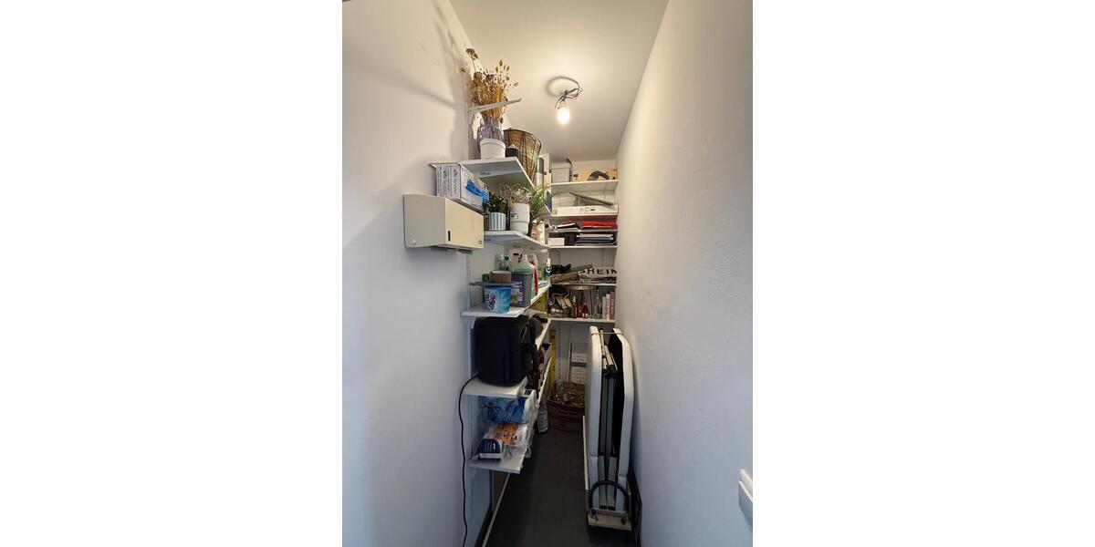 Etagenwohnung Baunatal - 2 Zimmer, 76 m&sup2;, 1.000&euro; | Angebot:25975090
