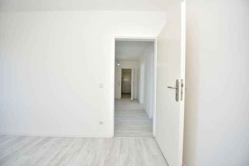 Etagenwohnung Zirndorf - 3 Zimmer, 77 m&sup2;, 790&euro; | Angebot:26037623