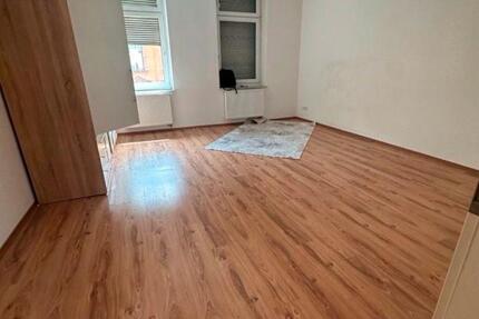 Schöne 2-Zimmer-Wohnung in Wiesbaden Stadtmitte zimmer