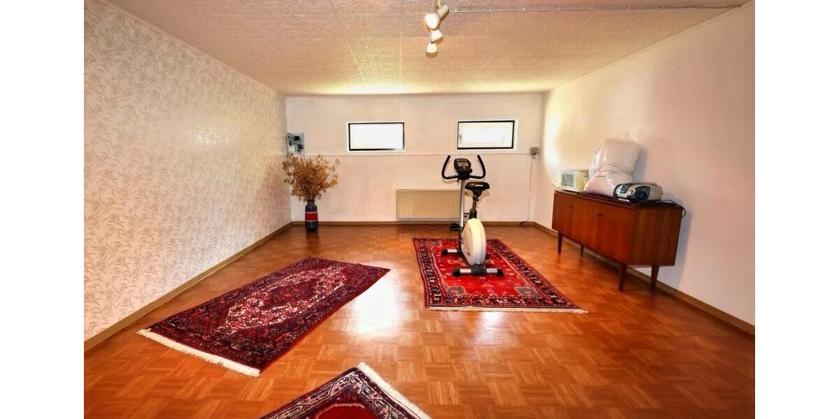 Einfamilienhaus Herborn - 5 Zimmer, 170 m&sup2;, 1.750&euro; | Angebot:26272350