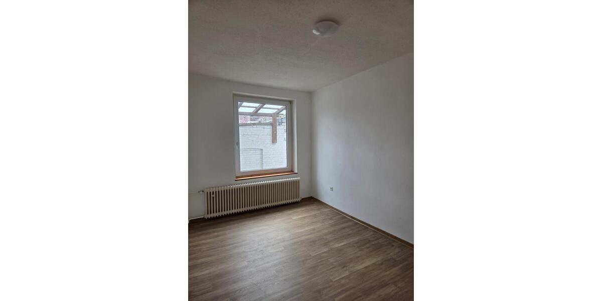 Etagenwohnung Detmold - 5 Zimmer, 120 m&sup2;, 1.200&euro; | Angebot:25638790