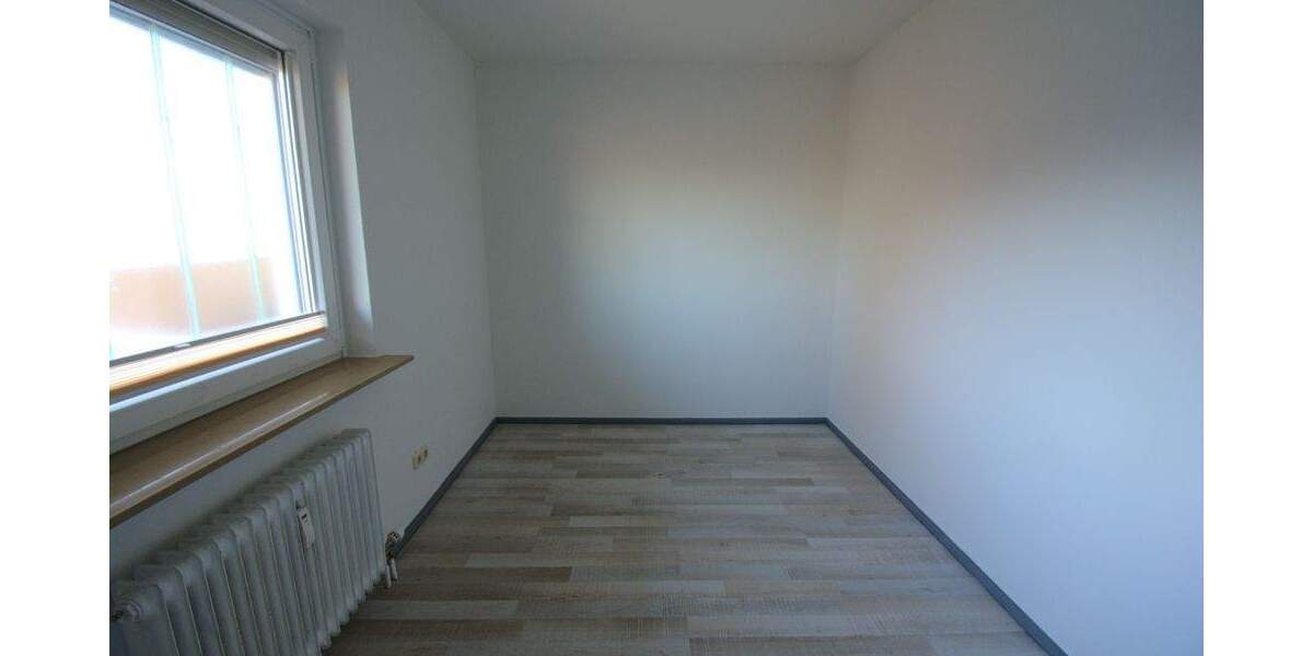 Etagenwohnung Burg (Dithmarschen) - 3 Zimmer, 85 m&sup2;, 700&euro; | Angebot:25687164