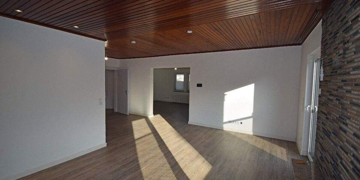 Helles, großzügiges Familienhaus mit großem Garten in attraktiver Wohnlage von 41334 Nettetal 8 zimmer