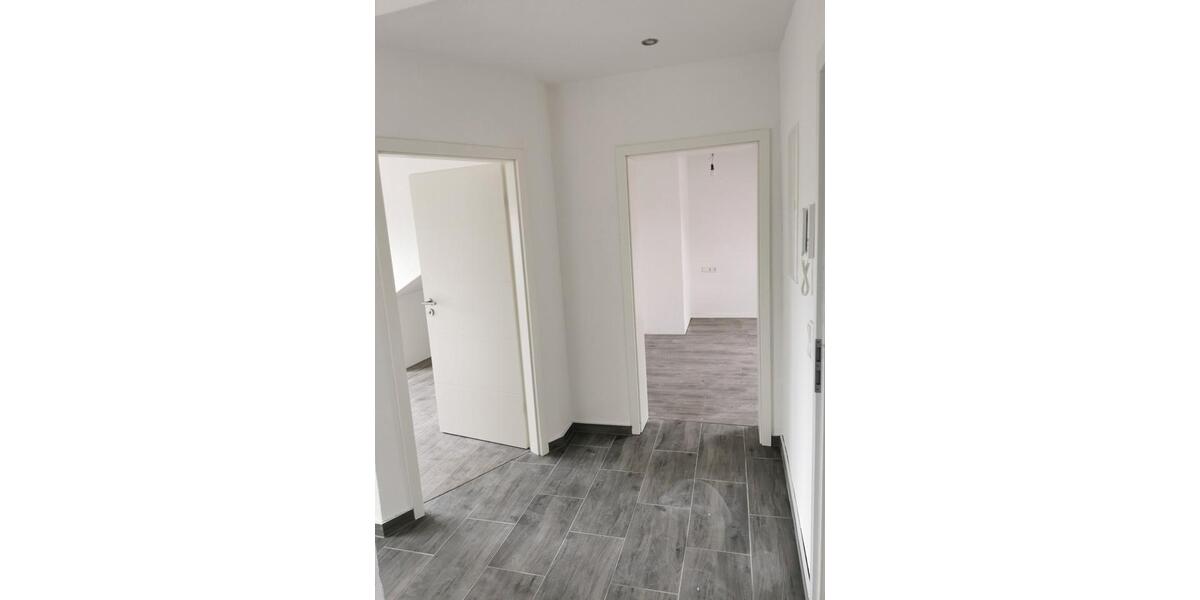 Dachgeschoßwohnung Fritzlar - 3 Zimmer, 75 m&sup2;, 750&euro; | Angebot:26634049